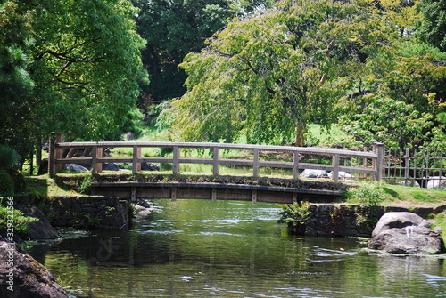 日本庭園 Wall Mural Wallpaper Murals Wallsheaven Satoshi