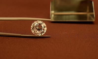 Selected diamonds In the tong