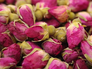 dried rose petals