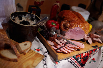 Pieczony prosiak, wieprzowina © arteffect.pl