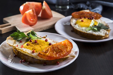 Image with a sandwich.