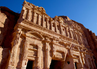 amphitheater in petra jordan