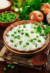 Rice with green peas