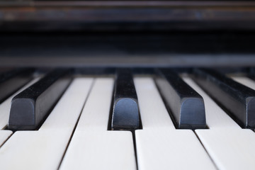 piano keyboard