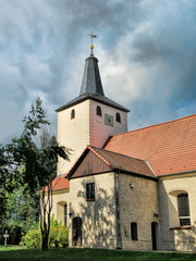 Fototapeta na wymiar diedersdorf, germany - alte dorfkirche in diedersdorf