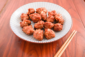 Fried meatballs, Chinese food