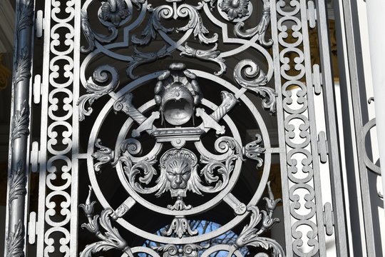 gate to the Palace with a forged pattern