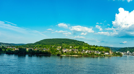Obraz premium Germany, Hiking Frankfurt Outskirts, a large body of water