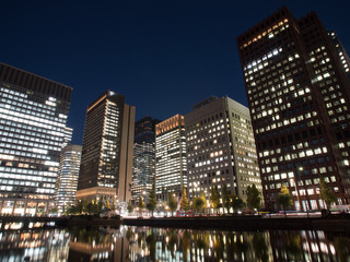 Fototapeta na wymiar Marunouchi business district at night Tokyo Japan