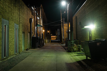 alleyway at night