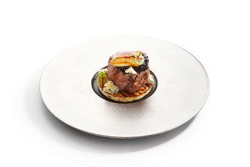 Pepper steak side view