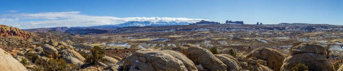 Panoramic picture of Mount Waas from Arches National park in winter
