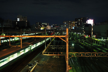 Fototapeta na wymiar 夜の鉄道