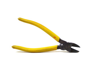 Obraz premium Close up of yellow handle cutting pliers isolated on white background. Old cutting pliers. Rusty cutting pliers. Hand tool.