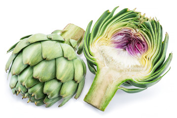 Obraz premium Artichoke flower edible buds isolated on white background.