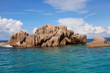 Fototapeta na wymiar Snorkelling à l'îlot Saint Pierre, Seychelles