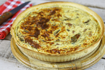 tarte entière au poulet et champignons