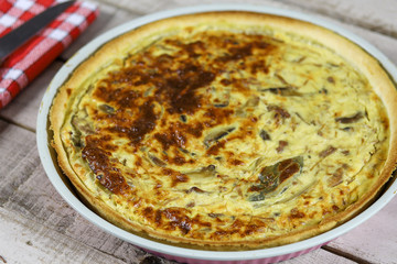 tarte entière au poulet et champignons