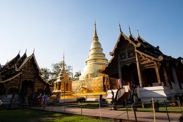 Fototapeta premium Golden pagoda in chiangmai thailand