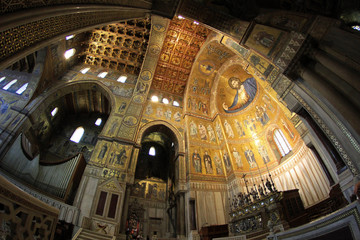 Obraz premium Frescoes and interior of Monreale Cathedral, church in Monreale, Metropolitan City of Palermo, Sicily, southern Italy