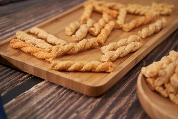 Fried with flour, it is a traditional Chinese food, usually eaten during Chinese festivals