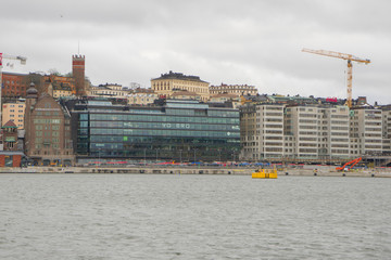 Stockholm's infamous golden bridge arriving to stockholm
