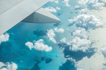 Fototapeta na wymiar Flying over the caribbean