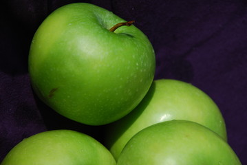 green apple still float