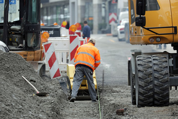 bauarbeiter bei der arbeit