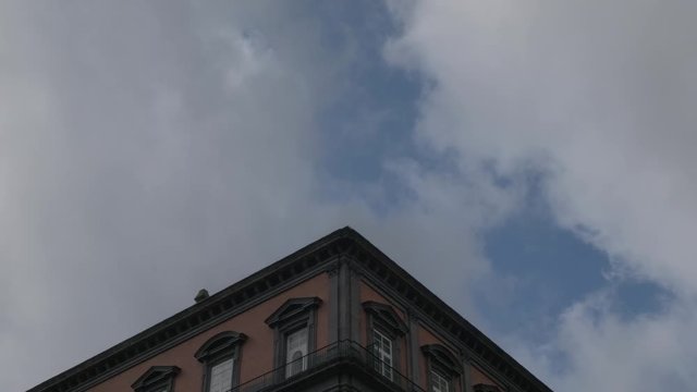 N&aacute;poles. Fachada del Palacio Real. Campania, Italia,Europa.