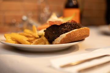 fastfood hamburger big meat