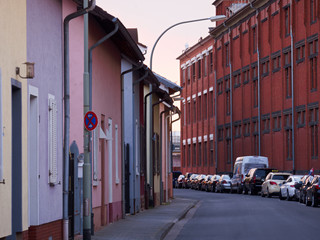 Die Straße Am Gansbühel in Frankfurt Fechenheim