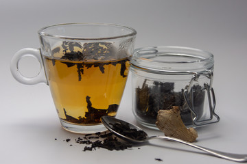 tea with leafs and ginger