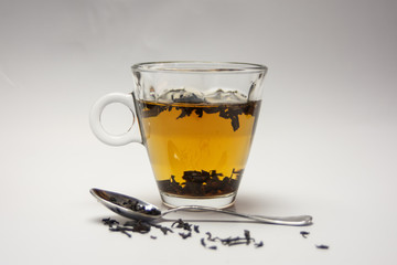 tea with leafs and ginger