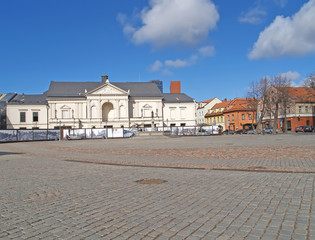 Fototapeta na wymiar KLAIPEDA, LITHUANIA. Theater Square and Drama Theater on a spring day.