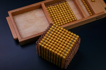 montessori golden material mathematics number decimal system number unit ten hundred and one thousand