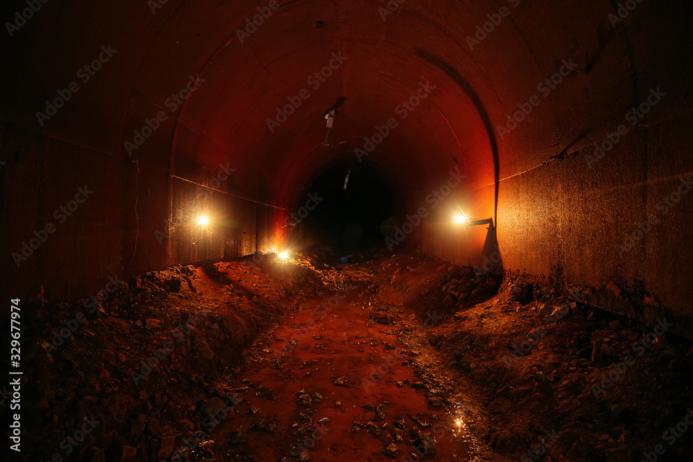 Poster Dark dirty flooded abandoned vaulted drainage tunnel - Posters