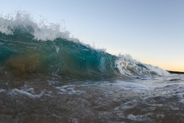 Shorebreak waves, Australia