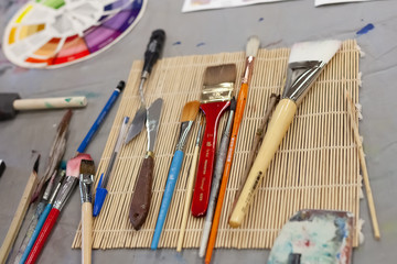 watercolor painting in art class