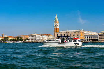 Fototapeta na wymiar Seaview of Piazza San Marco and The Doge's Palace in Venice