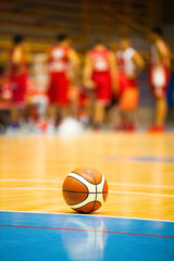 Naklejka premium basketball on a court