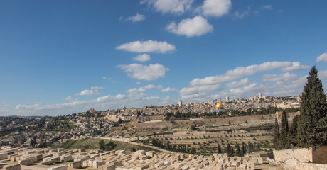 Fototapeta na wymiar Panorama overlooking the Old City of Jerusalem, including the Dome of the Rock and the Western Wall. Taken from the Mount of Olives.