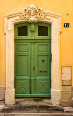 Porte ancienne &agrave; Narbonne, France