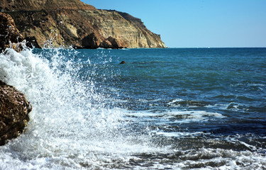 sea waves break on the rocks