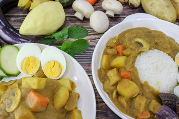 Asian Food Curry Rice with Apple Chicken and Mushroom.