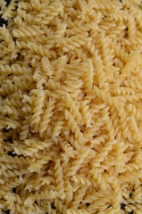 makaron świderki  Polski makaron , włoski makaron ,świderki , makaron jajeczny , makaron z przenicy , na tapetę , tekstylia , nowa receptura makaronu