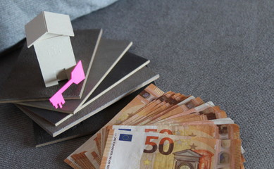 Banconote in euro - ricchezza