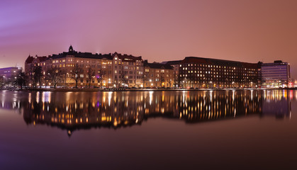 Fototapeta premium Building reflection