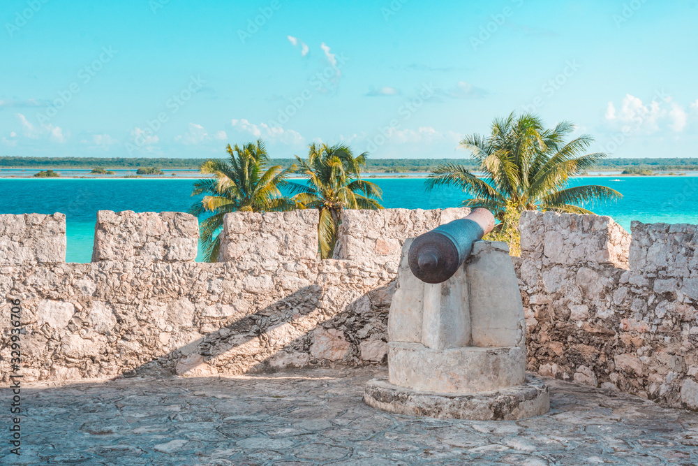 Wall mural Fort of Bacalar, in front of turquoise Lagoon, in Riviera Maya, near Cancun, Mexico