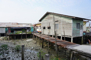 Pulau Ketam is an island at the mouth of the Klang River, the bridge and boat is the way to connect houses.